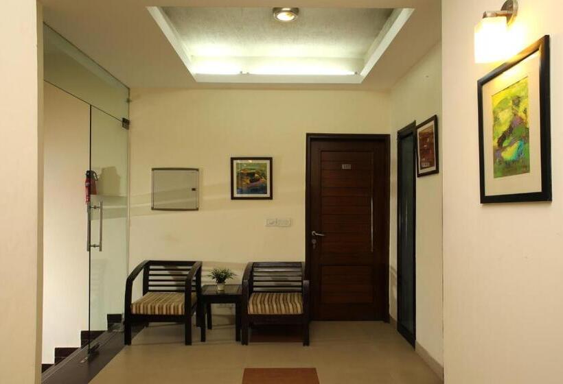 סוויטה אקזקיוטיב, Ahuja Residency Parklane, Gurgaon