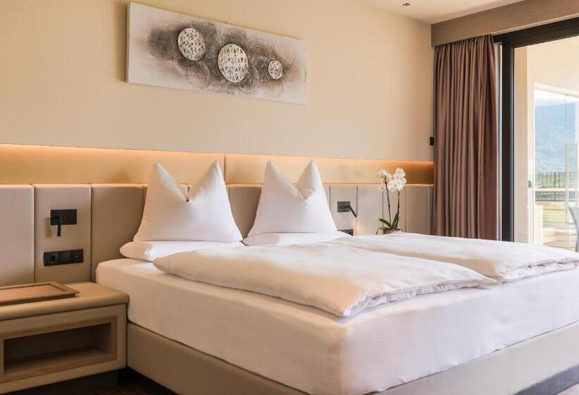 Люкс, Weinegg Wellviva Resort
