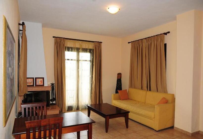 آپارتمان 1 خوابه با چشم‌انداز استخر, Palirria Hotel & Studios