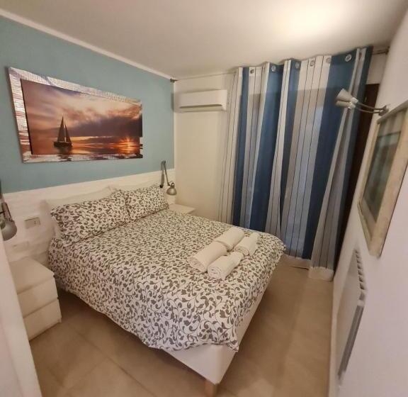 شقة غرفتين مطلة على البحر, Residence Borgo Punta Villa