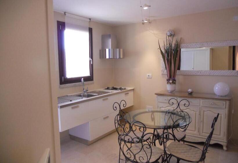 استودیو استاندارد با تراس, Residence Borgo Punta Villa