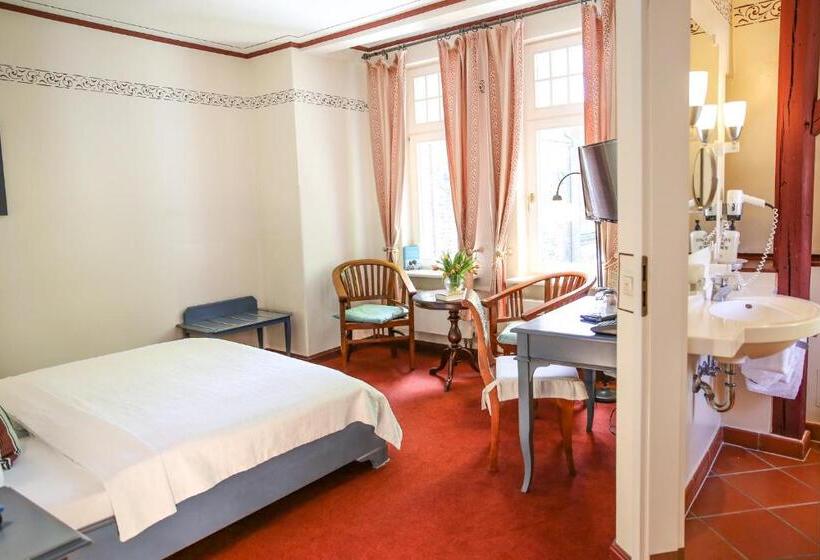 Номер Стандарт, Altstadthotel Twardokus