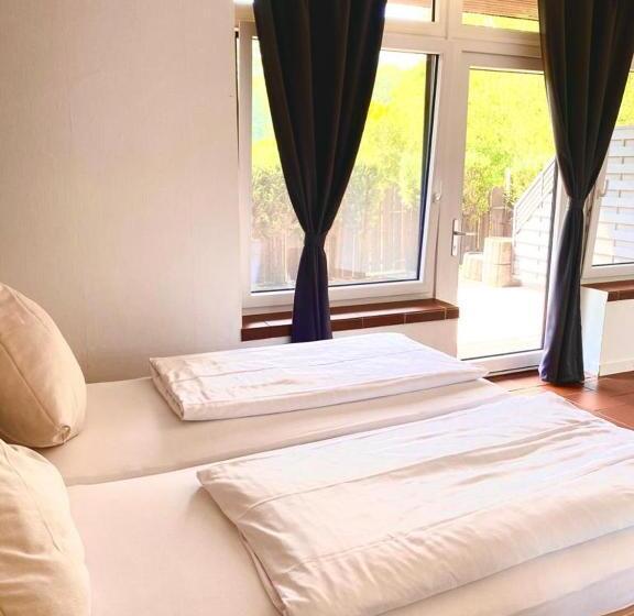 Quarto Estandar Individual, Landhaus Sundern