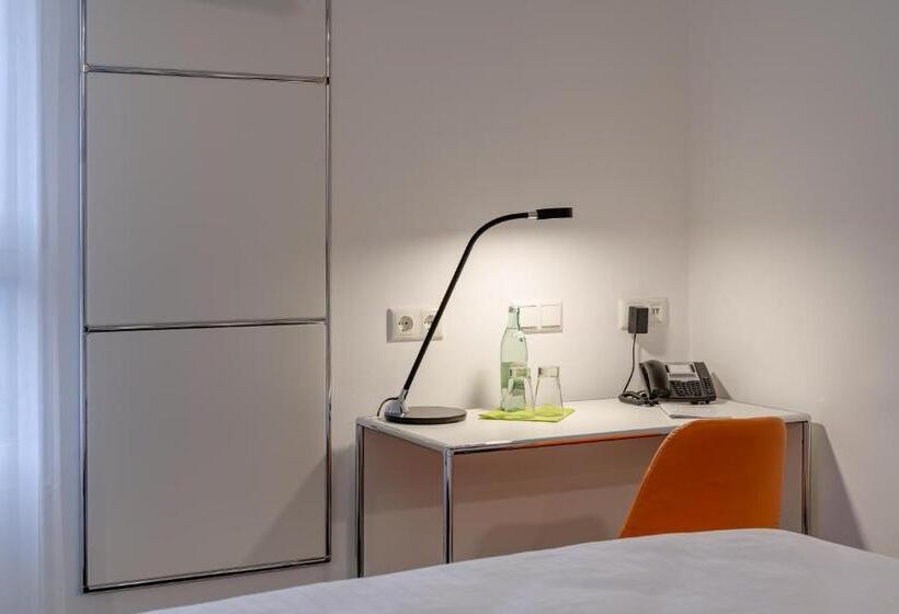 Номер Стандарт Индивидуальный, Citty Hotel Schweinfurt