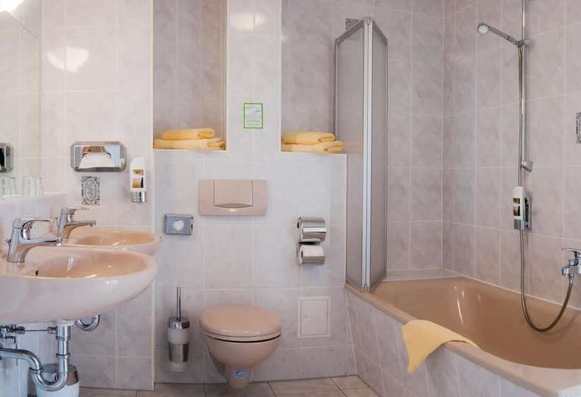Номер Стандарт, Landhotel Harz