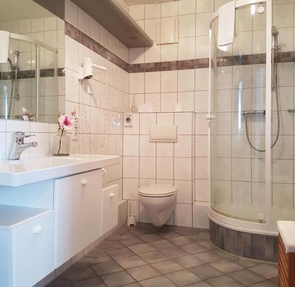 Comfort Værelse, Herrloh