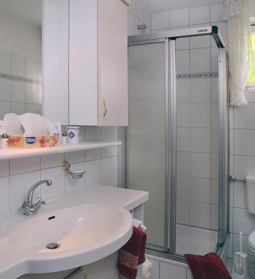 Апартаменты 3 Спальни, Wellness Und Romantik Hotel Helmboldt