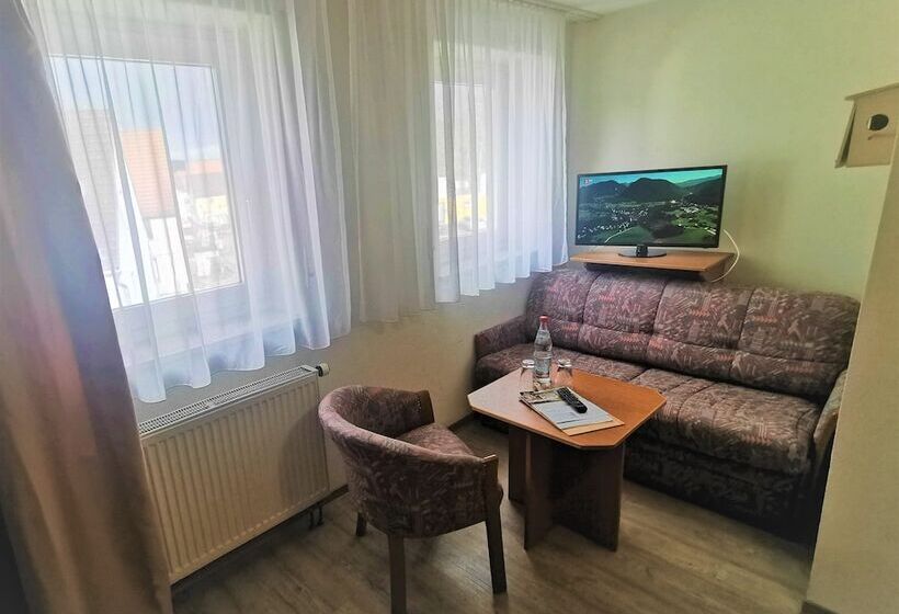 Апартаменты Комфорт 1 Спальня, Gasthaus & Hotel Drei Lilien