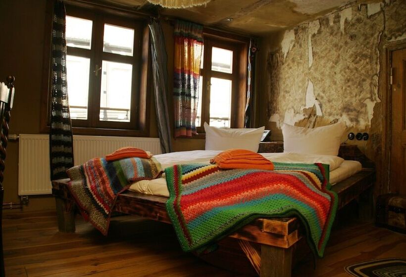 Номер Стандарт, Exempel Schlafstuben Und Quartier Langer Hals