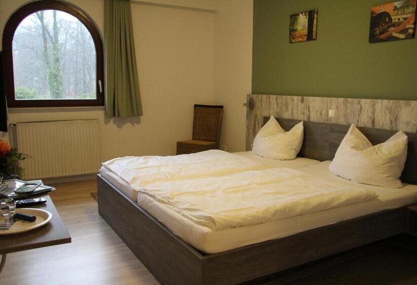 Номер Стандарт, Meyerhof Heiligenrode
