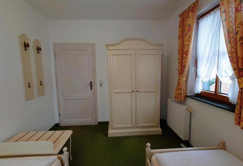 1 Bedroom Apartment Mountain View, Und Berggasthof Zum Sonnenhof