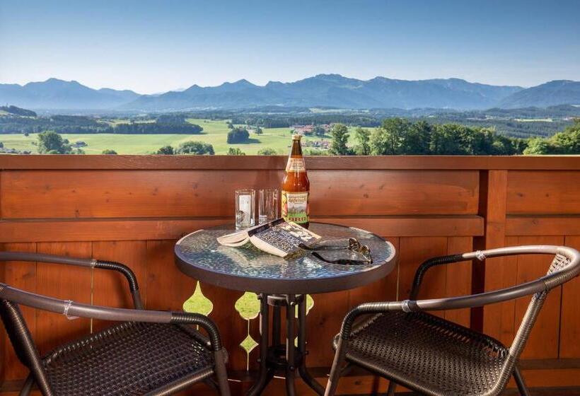 Апартаменты 1 Спальня с Видом, Berg Hotel Weingarten Garni