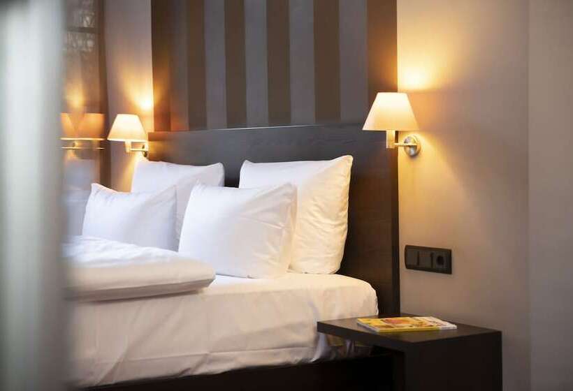 Номер Стандарт Трехместный, Schlosshotel Blankenburg