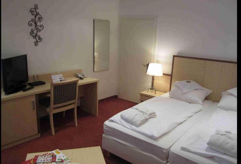 اتاق استاندارد یک نفره, Wellnesshotel Bürgerstuben