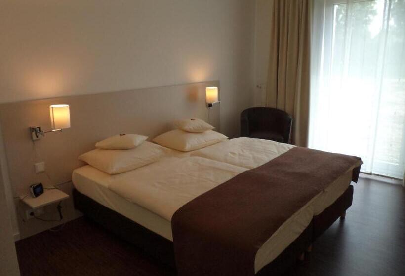 标准间, Das Neue Hotel Am Park