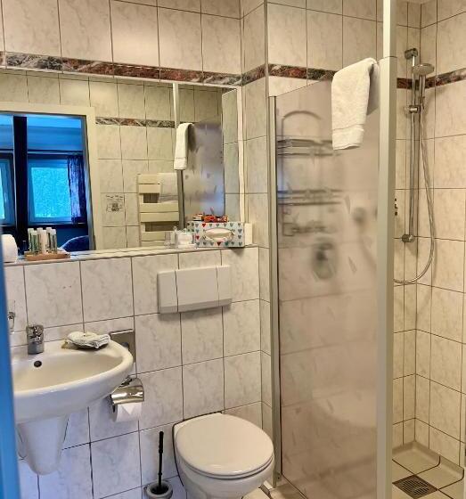 Номер Стандарт Трехместный, Dein Gutshof Hotel & Ferienwohnungen