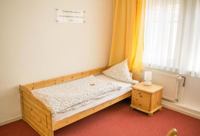Номер Стандарт Индивидуальный, Deutsches Haus