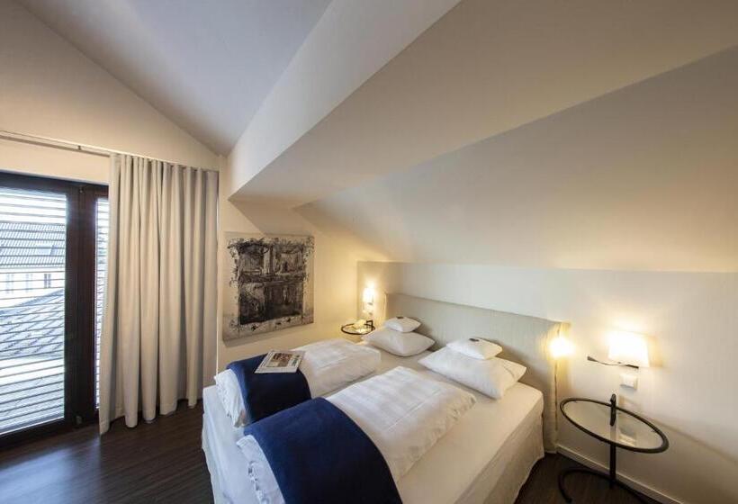 Люкс Вид на Сад, Mintrops Land Hotel Burgaltendorf