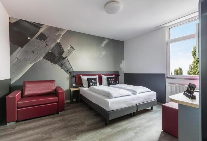 اتاق استاندارد سه نفره, SMARTY Airport Cologne Hotel - KONTAKTLOSER SELF CHECK-IN