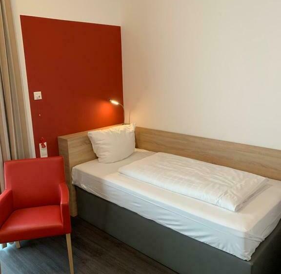 Номер Стандарт Адаптированный для Инвалидов, Adesso Hotel Göttingen   Pay At Property On Arrival Ihr Automatenhotel In Göttingen