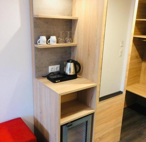Номер Стандарт, Adesso Hotel Göttingen   Pay At Property On Arrival Ihr Automatenhotel In Göttingen