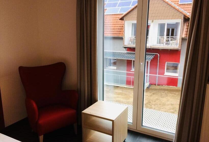 Номер Стандарт Индивидуальный, Adesso Hotel Göttingen   Pay At Property On Arrival Ihr Automatenhotel In Göttingen