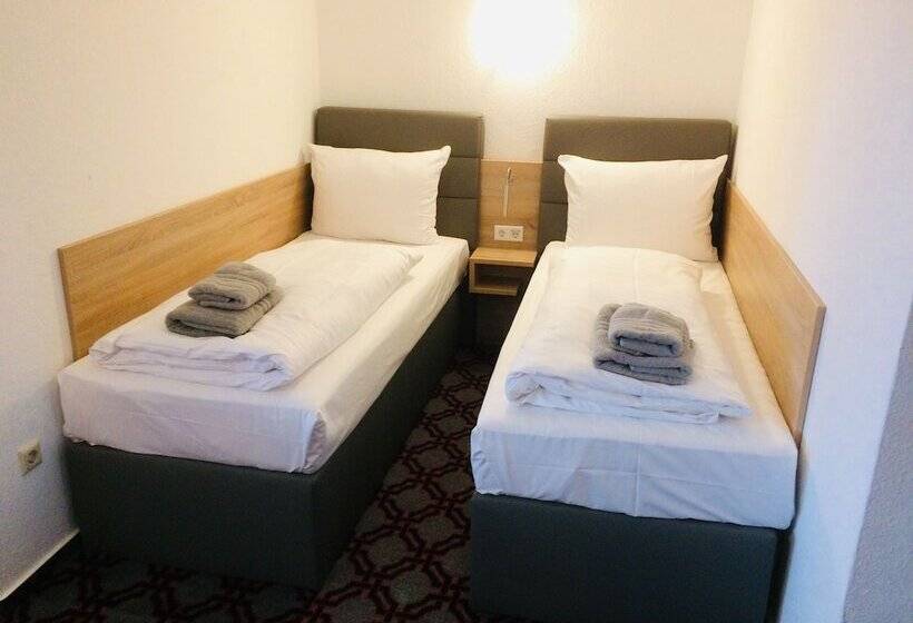 Номер Стандарт, Adesso Hotel Göttingen   Pay At Property On Arrival Ihr Automatenhotel In Göttingen