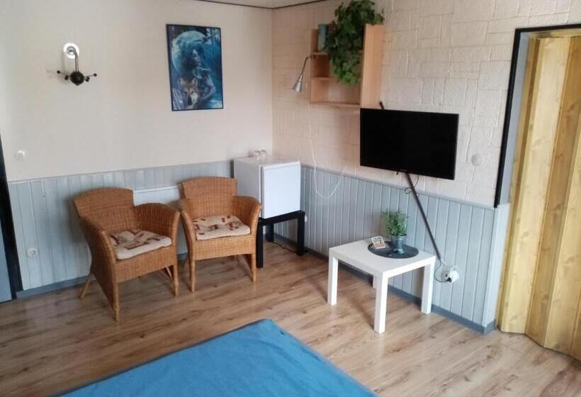 Номер Стандарт, Pension Hubertus