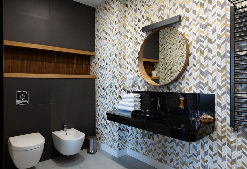 Апартаменты 1 Спальня, Europa Starachowice