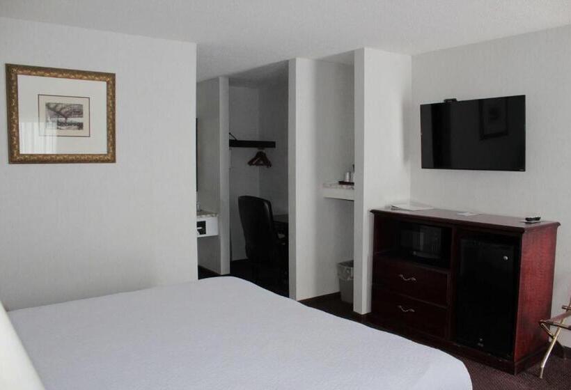 Стандартный Номер Кровать Кинг, Shiretown Inn & Suites