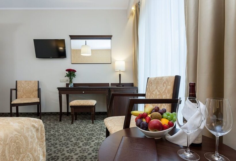 Номер Superior Вид на Море, Lambert Medical Spa