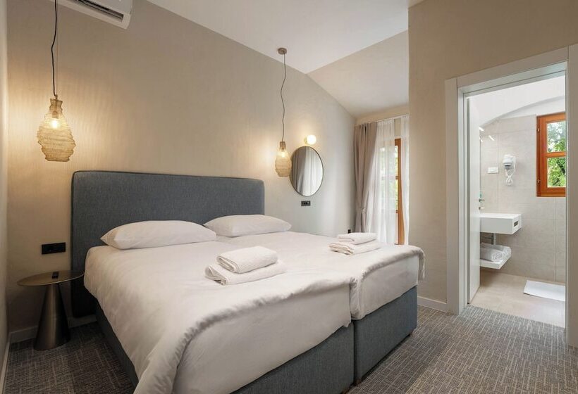 标准间带阳台, Boutique Hotel Paradiso