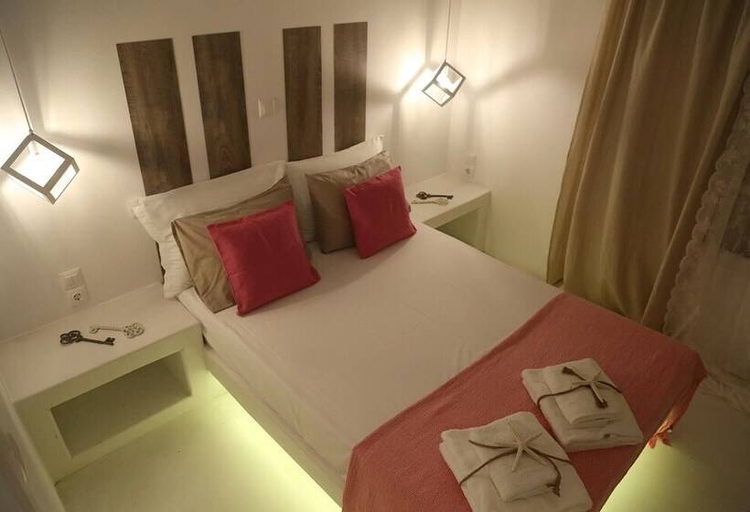 Apartamento 2 Dormitórios, 8 Keys Residence