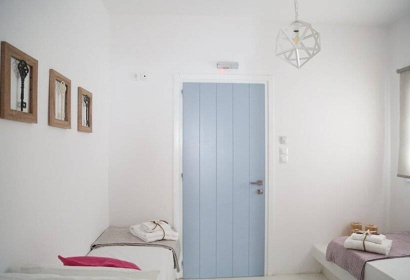 Apartamento 2 Dormitórios, 8 Keys Residence