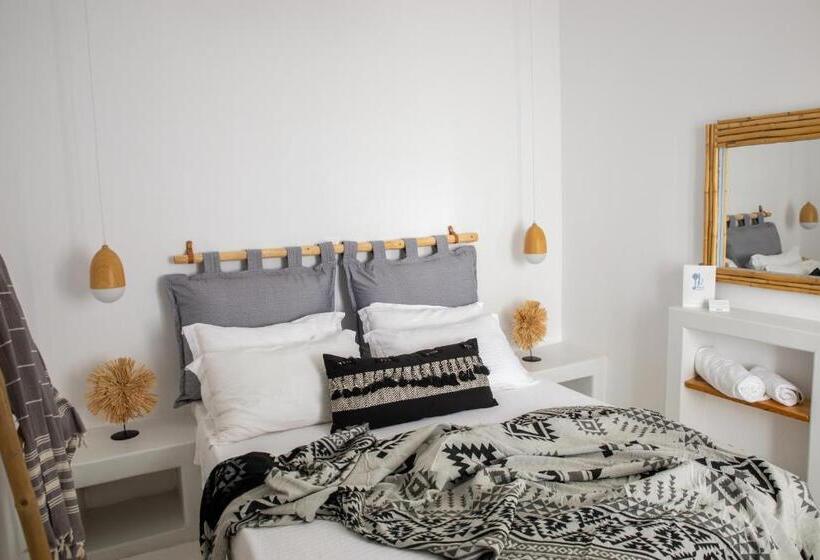 Apartamento 2 Dormitórios, 8 Keys Residence