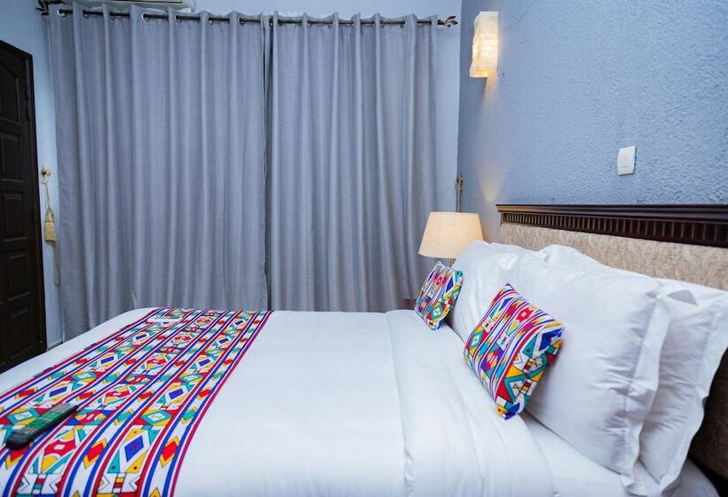 اتاق استاندارد, Hibiscus Blvd Triomphal