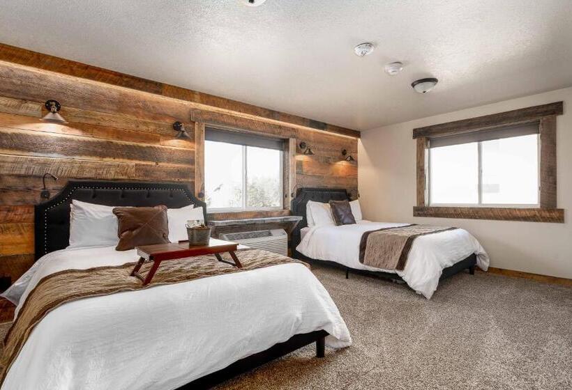 Люкс, The Adventure Inn Yellowstone