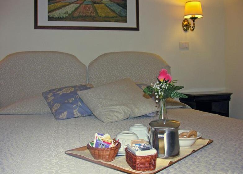 Номер Стандарт, Albergo Della Posta