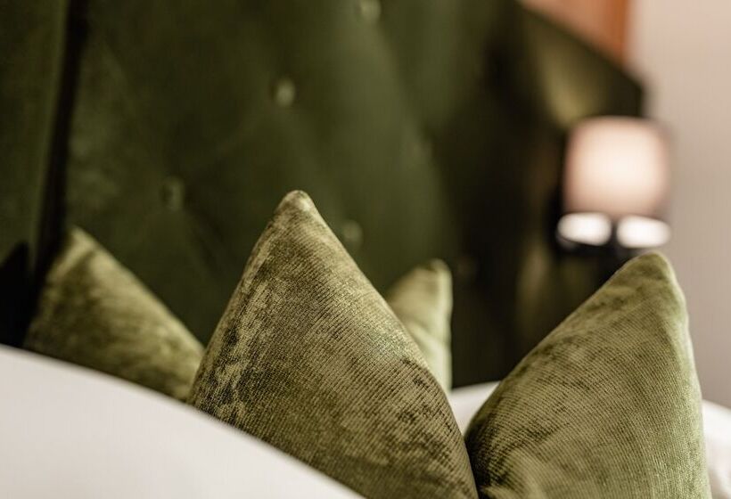 Люкс, Boutique & Fashion Hotel Maciaconi   Gardenahotels