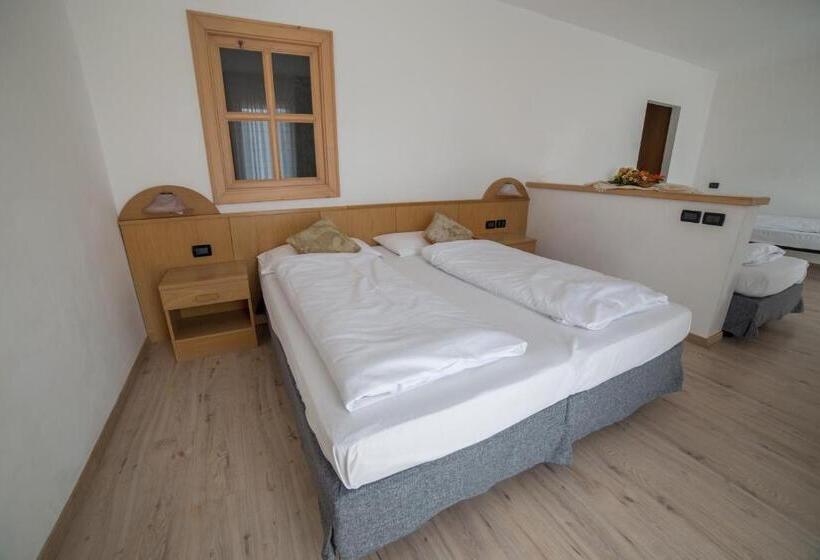 스탠다드 트리플 룸, Caminetto Mountain Resort