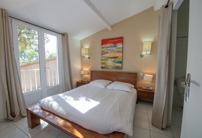 Вилла Premium 2 Спальни, Les Hauts De Portovecchio