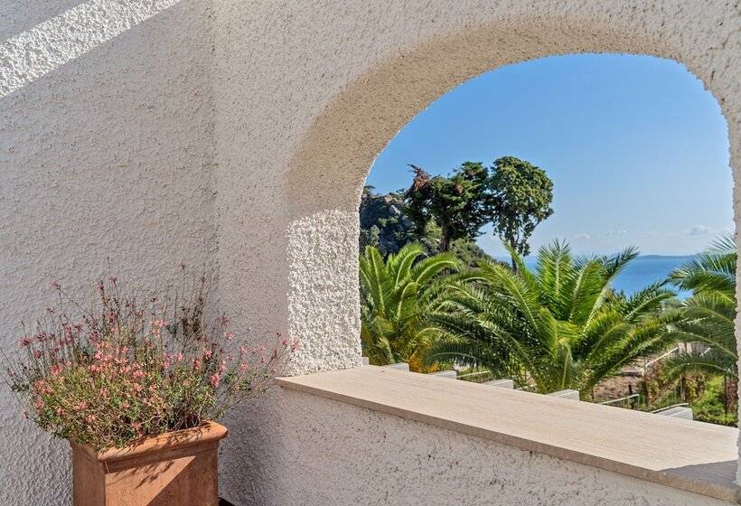 Полулюкс Вид на Сад, Botania Relais & Spa   The Leading Hotels Of The World
