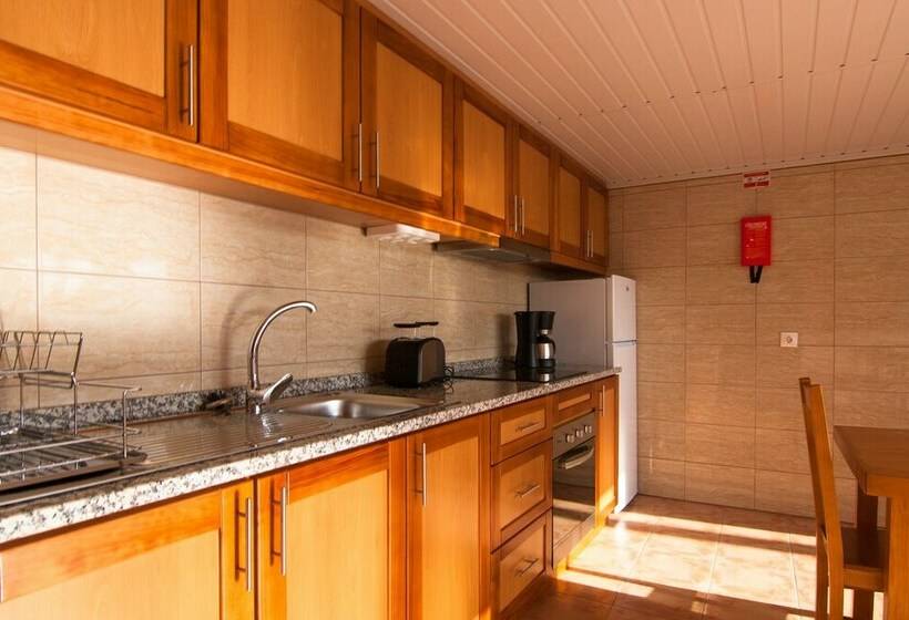 Дом 1 Спальня, Casa Raivinha