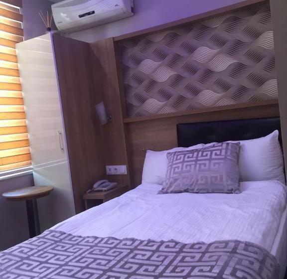 经济房, Göznur Otel