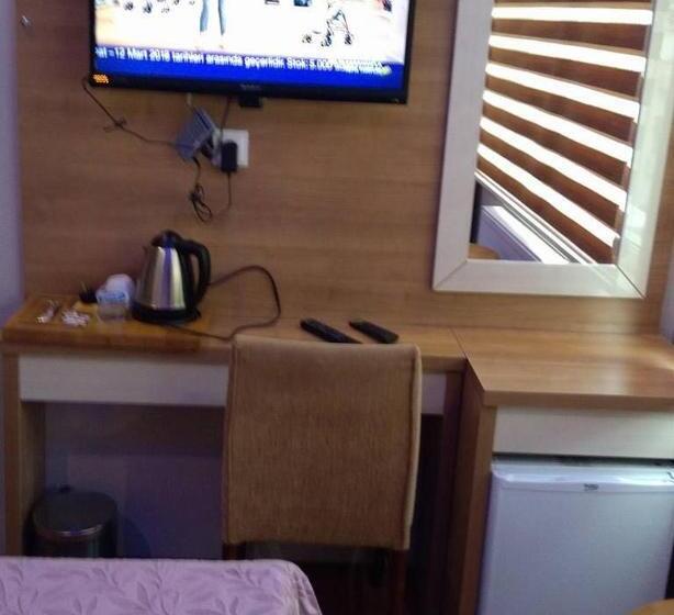 Номер Economy, Göznur Otel