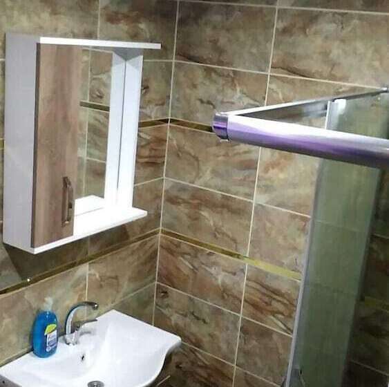 Номер Economy, Göznur Otel