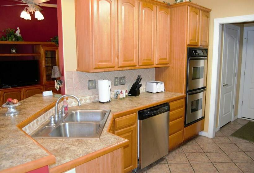 Дом 3 Спальни, Candlewyck Cove Resort