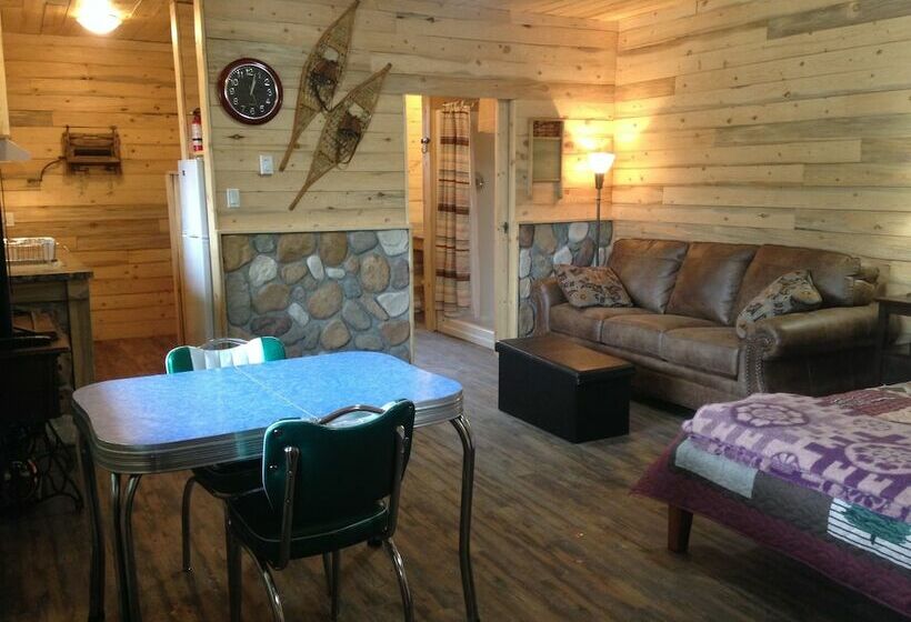 小室, Glacier View Rv Park And Cabins