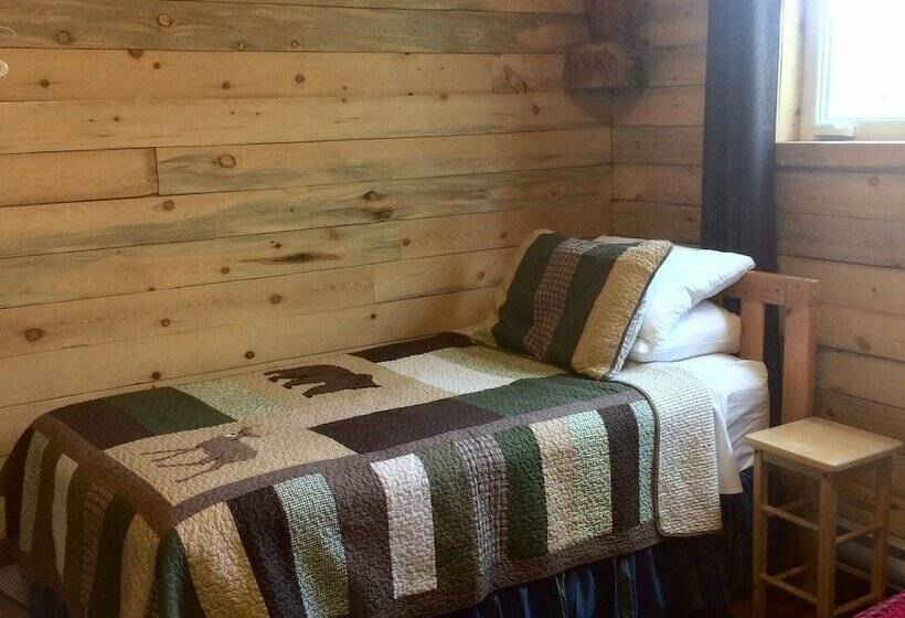 小室, Glacier View Rv Park And Cabins