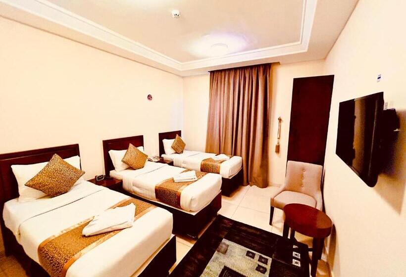 اتاق استاندارد سه نفره, Knooz Al Diafah